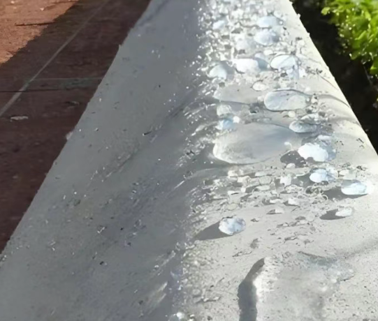 吉水硅烷浸渍涂料在混凝土保护中的应用